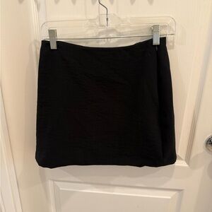 The A&F Scarlett Curve Love Forme Mini Skort